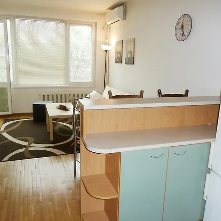 Lowe Park Apartament Sofia